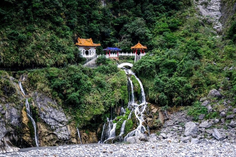 Taroko Gorge in Taiwan: Exploring the Taroko National Park in Hualien